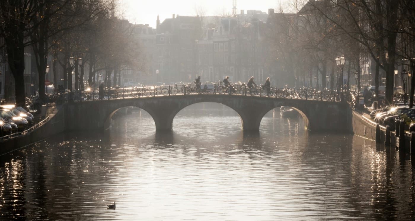 Huurprijzen in Amsterdam per wijk: wat betaal je in 2026?