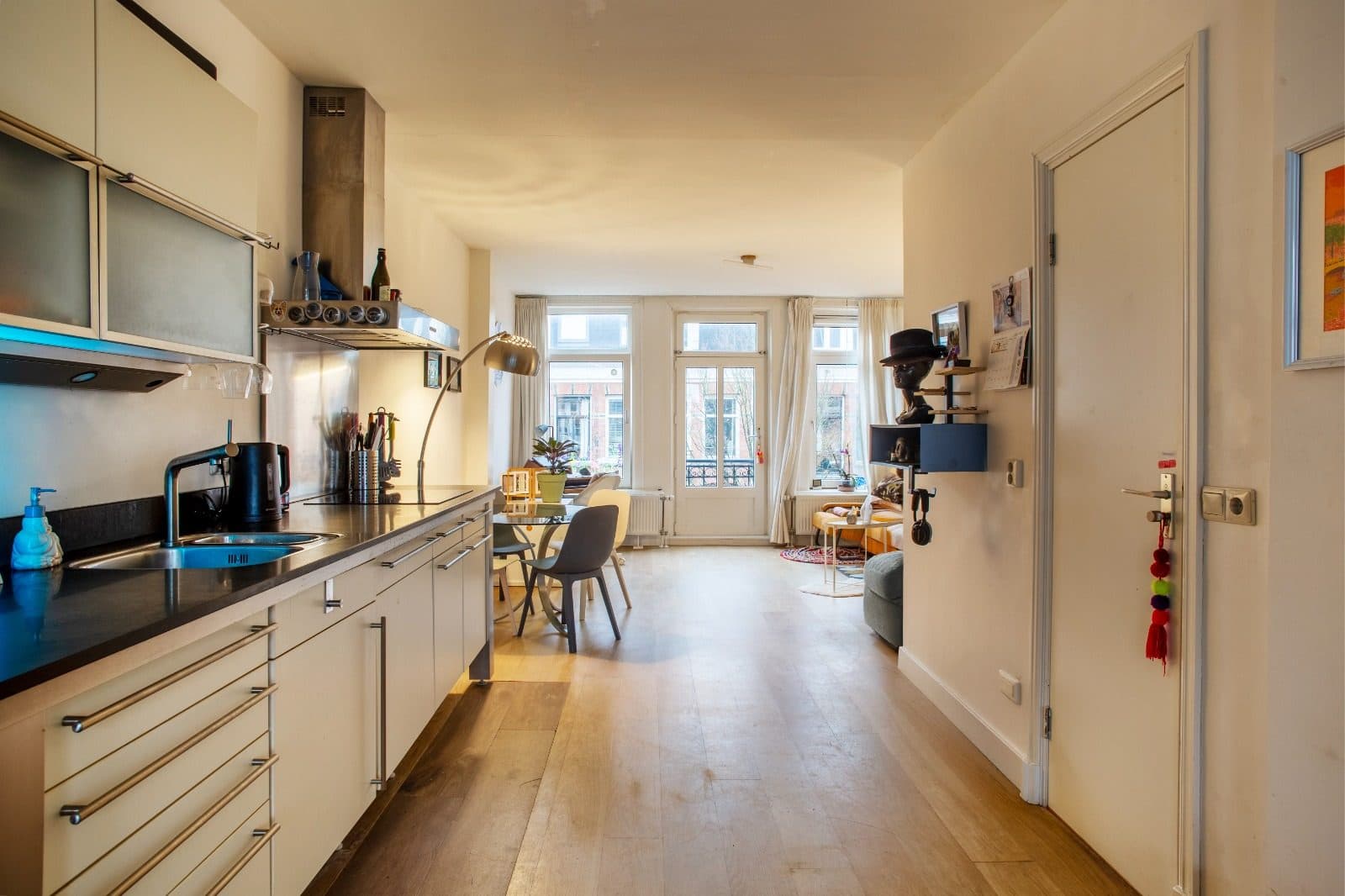 Sunny and cozy sublet in de pijp, foto 3
